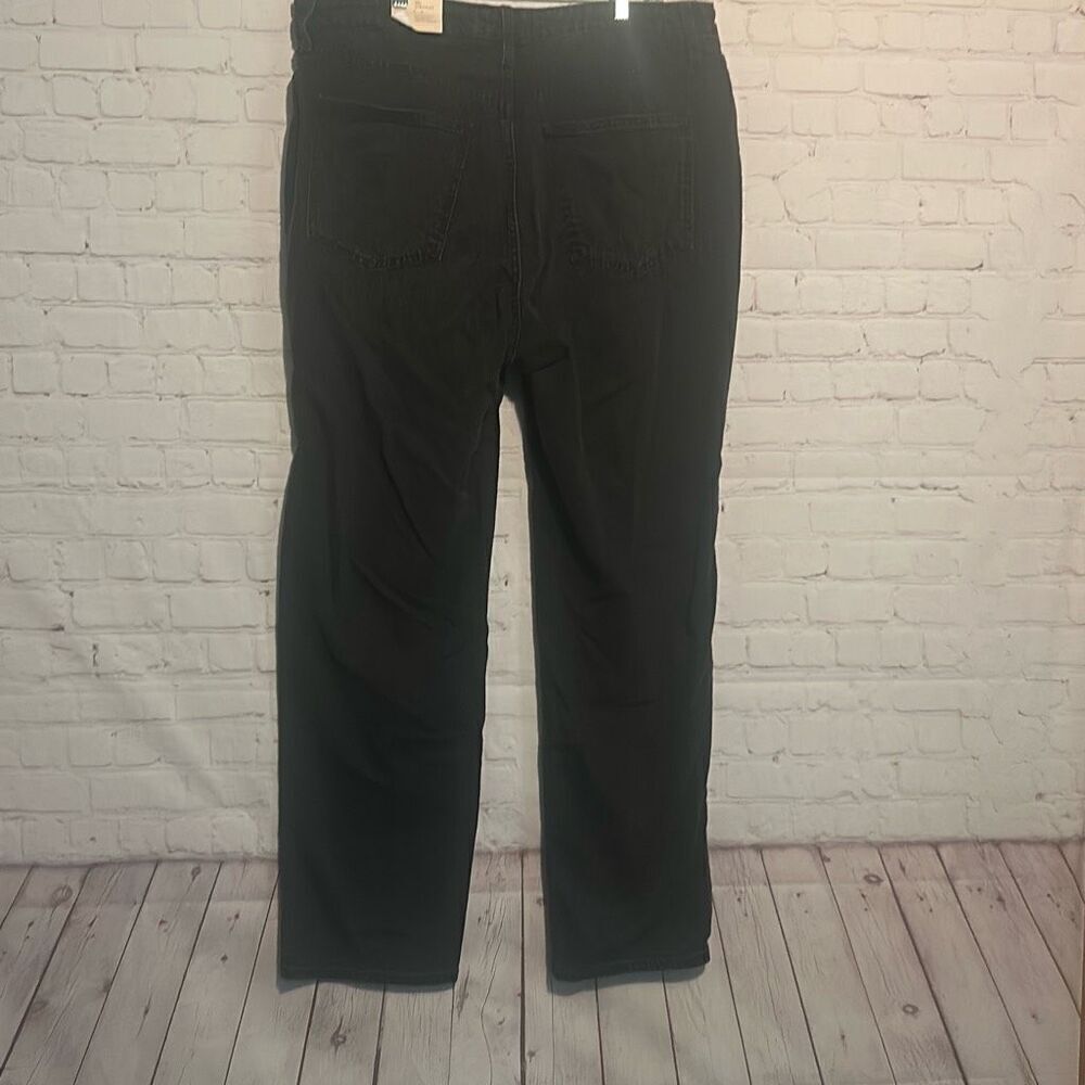 Universal Thread Black Denim '90s Jeans - Size 17 Straight - Picture 3 of 6